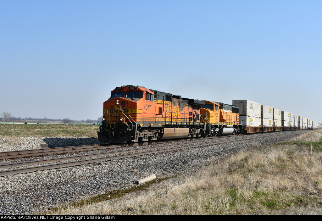 BNSF 4077